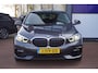 BMW 1-Serie 118i Executive Edition Sportline / LED / ORIG-NL / Privacy-Glass / Carplay / Sfeerverlichting / = SUPER PRIJS !!