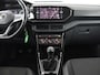 Volkswagen T-Cross 1.0 TSI Life | Carplay | Navigatie | Adaptive cruise | Dodehoek detectie | Airco | Bluetooth | Getint glas | Regen-/lichtsensor