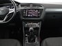 Volkswagen Tiguan 1.5 TSI Life Business | Panoramadak | Trekhaak | Camera | Virtual Cockpit | Park Assist | Adaptive cruise | Navigatie | Keyless | Full LED | Carplay |
