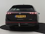 Volkswagen Passat Variant 1.5 eHybrid R-Line Business 204Pk DSG/AUTO | Head up Display | Trekhaak Elecktrisch | Massage Functie | Stoel/Stuur verwarming | Navigatie | Cruise control adaptief | 18"LMV