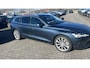 Volvo V60 2.0 T6 Twin Engine AWD Momentum Pro | Adaptieve Cruise Control | Leder | Stoel en Stuurverwarming | Donker Glas | Harman Kardon | Keyless Entry |