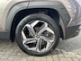 Hyundai Tucson 1.6 T-GDI PHEV Comfort Smart 4WD | Trekhaak | Apple Carplay/Android Auto | Achteruitrijcamera | Adaptief Cruise Control | Elektrische achterklep | Stoel/stuurverwarming | Rijklaarprijs |