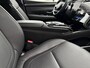 Hyundai Tucson 1.6 T-GDI PHEV Premium 4WD | Lederen bekleding | Stoel- en stuurverwarming | 4WD | Navigatiesysteem | Climate Control | Adaptieve Cruise Control | Plug Inn hybride | Full options | Resterende fabrieksgarantie | Rijklaarprijs |