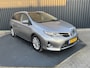 Toyota Auris Touring Sports 1.8 Hybrid Lease+ | Panodak | Stoelverw. | Parkeersensoren V&A | Camera | Prijs Rijklaar!!