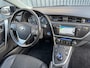 Toyota Auris Touring Sports 1.8 Hybrid Lease+ | Panodak | Stoelverw. | Parkeersensoren V&A | Camera | Prijs Rijklaar!!