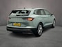 Skoda Enyaq iV 60 180pk Automaat Trekhaak, Navigatie, Adaptive cruise control, LED koplampen, Stuurwiel verwarmd, App connect, Parkeersensor achter, Airco, DAB, Radio