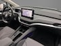 Skoda Enyaq iV 60 180pk Automaat Trekhaak, Navigatie, Adaptive cruise control, LED koplampen, Stuurwiel verwarmd, App connect, Parkeersensor achter, Airco, DAB, Radio