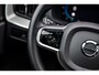 Volvo XC60 Plug-in Hybrid T6 AWD Plus Dark | Long Range | Harman Kardon audio | 360 graden camera | Stoel- en stuurverwarming | Adaptive cruise control | Voorruitverwarming | Dode hoek detectie BLIS | Actieve LED koplampen | Verwarmbare achterbank | Getint glas |