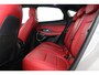Jaguar E-Pace 2.0 P300 AWD R-Dynamic HSE | Panoramadak | Stoelverwarming & koeling | Memory stoelen | Cruise Adaptief | Leder | Keyless
