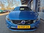 Volvo V60 1.6 T3 R-DESIGN, Camera, Trekhaak, Carplay, ALL IN Prijs!