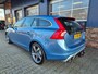 Volvo V60 1.6 T3 R-DESIGN, Camera, Trekhaak, Carplay, ALL IN Prijs!
