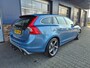Volvo V60 1.6 T3 R-DESIGN, Camera, Trekhaak, Carplay, ALL IN Prijs!