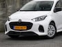 Mazda 2 Hybrid Prime-line 1.5 115pk Automaat ADAPT. CRUISE | ACHTERUITRIJCAMERA | DAB | APPLE-CARPLAY | CLIMA