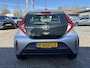 Toyota Aygo X PLAY APPLE/ANDROID AIRCO AD-CRUISE CAMERA EL-RAMEN BLUETOOTH NL-AUTO
