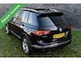 Volkswagen Tiguan 1.5 TSI ACT Highline Exlusive R-Line FULL OPTIONS! PANORAMA/DYNAUDIO/VOL LEDER/STOELMEMORY/ETC.!