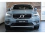 Volvo XC40 B4 Automaat Business Pro | Adaptieve cruise control | BLIS | Zwarte Roofrails optioneel | Parkeercamera | Volvo on Call | Navigatie | 18 inch Lichtmetalen velgen