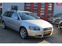 Volvo V50 2.0D Edition II € 750,-
