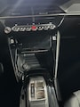 Peugeot 2008 1.2 Hybrid, Allure,camera voor+achter,Keyles,Navigatie,dode hoek,adaptieve cruise.