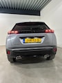 Peugeot 2008 1.2 Hybrid, Allure,camera voor+achter,Keyles,Navigatie,dode hoek,adaptieve cruise.