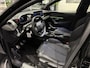 Peugeot 208 1.2 GT Climate Control | Full Map Navigatie | Apple Carplay / Android Auto | Camera | Parkeersensoren | Bekleding Half Leder | 17" Lichtmetalen Velgen