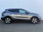 Nissan Qashqai 1.3 DIG-T Design Edition /  Trekhaak (1500 kg) / Airco (automatisch) / Apple Carplay/Android Auto / Panoramadak /