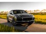 Porsche Cayenne Coupé 3.0 E-Hybrid Platinum Edition Sport Design Luchtvering Pano Soft Black Optic Close 22''