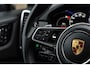 Porsche Cayenne Coupé 3.0 E-Hybrid Platinum Edition Sport Design Luchtvering Pano Soft Black Optic Close 22''