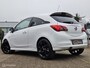 Opel Corsa 1.4 Turbo OPC Line XENON|CRUISE CONTROL|ECC/AIRCO|STOEL&STUUR VERWARMING|PDC VOOR & ACHTER