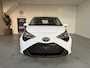 Toyota Aygo 1.0 VVT-i x-play Airco, Carplay-navigatie, Camera+sencoren, Stoelverwarming,