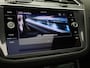 Volkswagen Tiguan 1.4TSIeHybrid 180kW/245PK R-Line DSG · Panoramadak · Trekhaak · Apple/Android Car Play · Camera ·