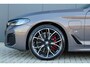 BMW 5-Serie 530e High Executive M-sport | schuifkanteldak | head-up | adap. cruise | laser led | harmankardon | 360 camera | BTW