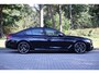 BMW 5-Serie M550i xDrive Executive M-Sport | Merino leder | 20" | Driving Assistent Plus | Comfort stoel met geheugen | Real-Time Traffic information | Zonnerolgordijnen achter | Stoelverwarming voor en achter | Etc.