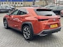 Lexus UX 250h Business Line Pro STOELVERW STUURVERW BLIND-SPOT KEY-LESS CARPLAY PARK-SENSOR