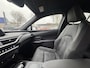 Lexus UX 250h Business Line Pro STOELVERW STUURVERW BLIND-SPOT KEY-LESS CARPLAY PARK-SENSOR