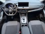 Nissan Qashqai 1.5 e-Power N-Connecta | 360 camera | Apple Carplay/ android auto | Stoel/ stuur en voorruitverwarming | Navigatie |
