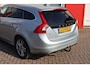 Volvo V60 2.4 D6 AWD Plug-In Hybrid Pure Limited | Export | Schuif-/kanteldak | Camera | ACC | Trekhaak | Leder |