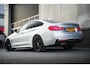 BMW 4-Serie Gran Coupe 430i 252 pk High Executive M-Sportpakket / Frozen-Grey/ Led-Koplamp/ Schuif-Dak/ Head-Up/ Harman&Kardon/ Stoelverw./  Groot-Navi 19''LMV