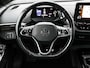 Volkswagen ID.4 Pro 77 kWh 204pk · Camera · Inklap. Trekhaak · Keyless · Stuur- & Stoelverwarming · Sfeerverlichting · Apple/Android Car Play ·