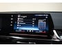 BMW iX1 eDrive 20 67 kWh 3-Fase [ Panoramadak Leder Camera Navi Apple / Android ]