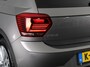 Volkswagen Polo 1.0 TSI Highline 95 PK | Navigatie | Parkeersensoren | Extra getint glas | ECC airco