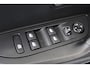 Peugeot e-2008 EV Allure Pack 50 kWh Stoelverwarming Airco Camera Carplay