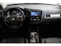 Mitsubishi Outlander 2.0 PHEV instyle | SCHUIF-/KANTELDAK | CAMERA | STOEL-VERW | NAVIGATIE | CLIMA | 18'LMV |