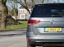 Volkswagen Touran 1.5 TSI Highline 7persoons | achteruitrijcamera | all-season-banden | LED koplampen