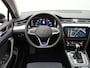 Volkswagen Passat 1.4 TSI PHEV GTE Business Automaat - Panoramisch schuif-, kanteldak - LED - Camera - Stoelverwarming - Trekhaak