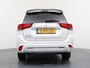 Mitsubishi Outlander 2.4 PHEV Instyle | schuif-/kanteldak | Lederen Bekl. | Standkachel | Stoel- & Stuurverw. |