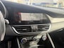 Alfa Romeo Giulia 2.0 T AWD Veloce 280pk Adaptive Camera Leder Stoel/Stuurverw. 19''