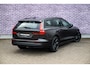 Volvo V60 2.0 B3 Essential Edition | Sport Pack | 19" Black Edition Velgen | Leder | Adaptieve Cruise Control | Stoelverwarming | Park Assist |