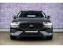 Volvo V60 2.0 B3 Essential Edition | Sport Pack | 19" Black Edition Velgen | Leder | Adaptieve Cruise Control | Stoelverwarming | Park Assist |