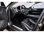 Volvo V60 2.0 B3 Essential Edition | Sport Pack | 19" Black Edition Velgen | Leder | Adaptieve Cruise Control | Stoelverwarming | Park Assist |