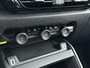 Citroën E-C4X Ë-C4 X EV Feel 50kWh 136pk | Navigatie via Apple Carplay / Android Auto | Climate Control | Cruise Control | Parkeersensoren | Armsteun | Led koplampen | Adaptief demping systeem | Bluetooth | DAB+ radio | Volledig digitaal instrumentenpaneel | 18" lichtmetalen velgen |